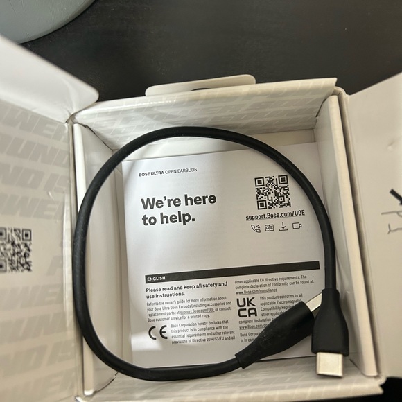 Bose quiet comfort earbuds - Picture 4 of 9